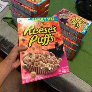 Travis Scott Reese Puffs Family Sizr Rare Sold Out